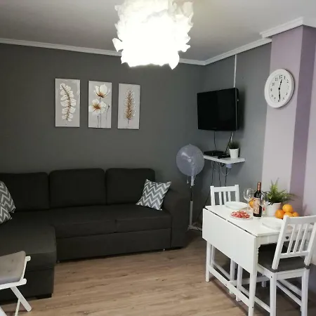 Apartment Malvarrosa